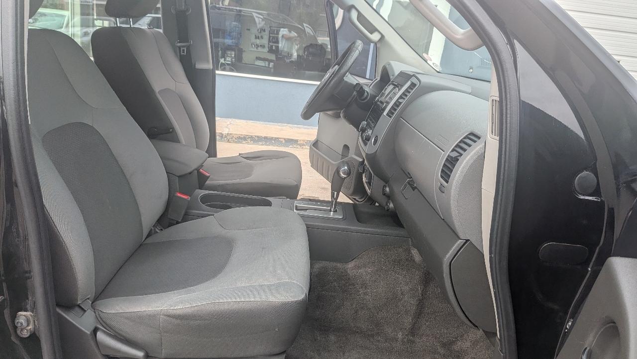 Nissan Xterra X 4WD 2013