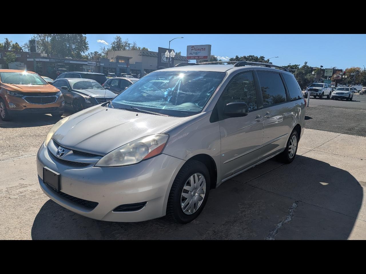 Toyota Sienna LE FWD 8-Passenger Seating 2008