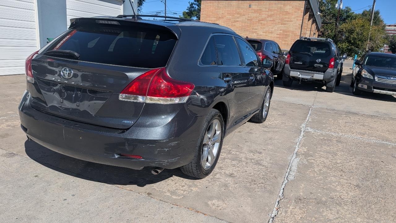 Toyota Venza 4X4 V6 2010