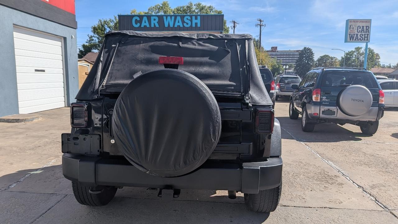 Jeep Wrangler Sport 4WD 2012