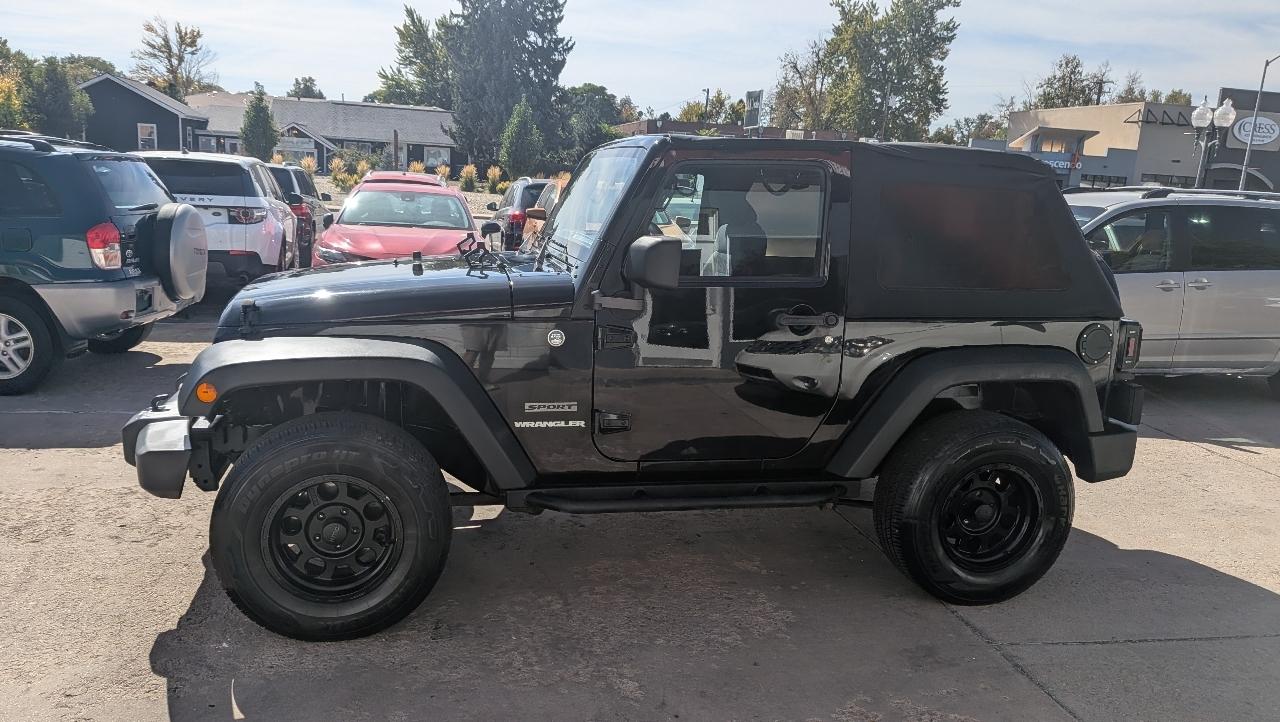 Jeep Wrangler Sport 4WD 2012