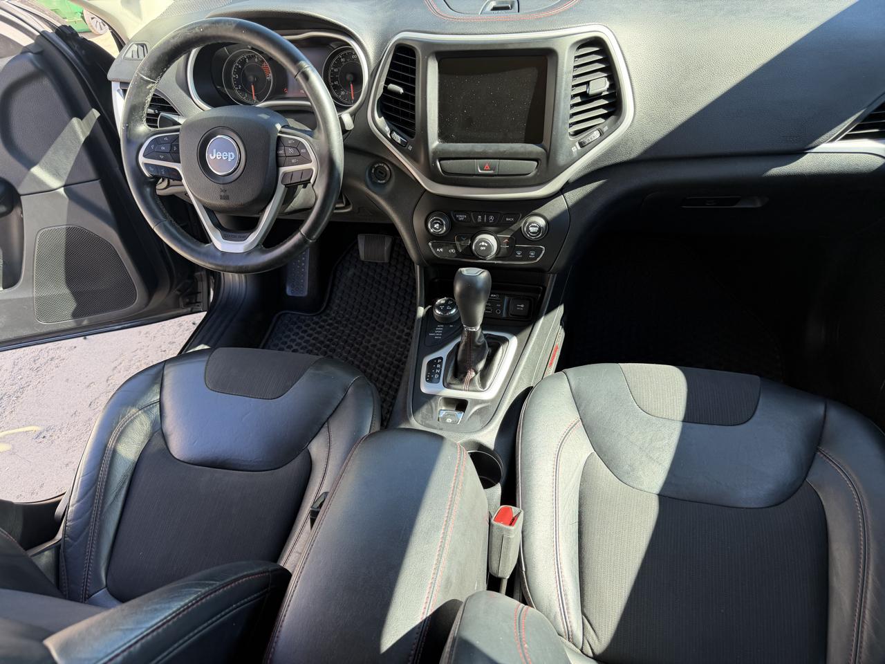 Jeep Cherokee Trailhawk 4WD 2016