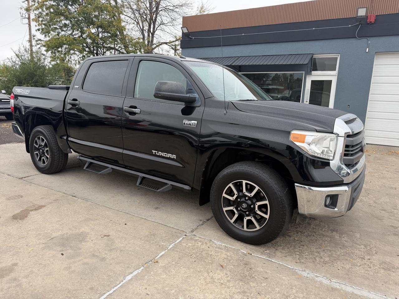 Toyota Tundra SR5 5.7L V8 FFV CrewMax 4WD 2014