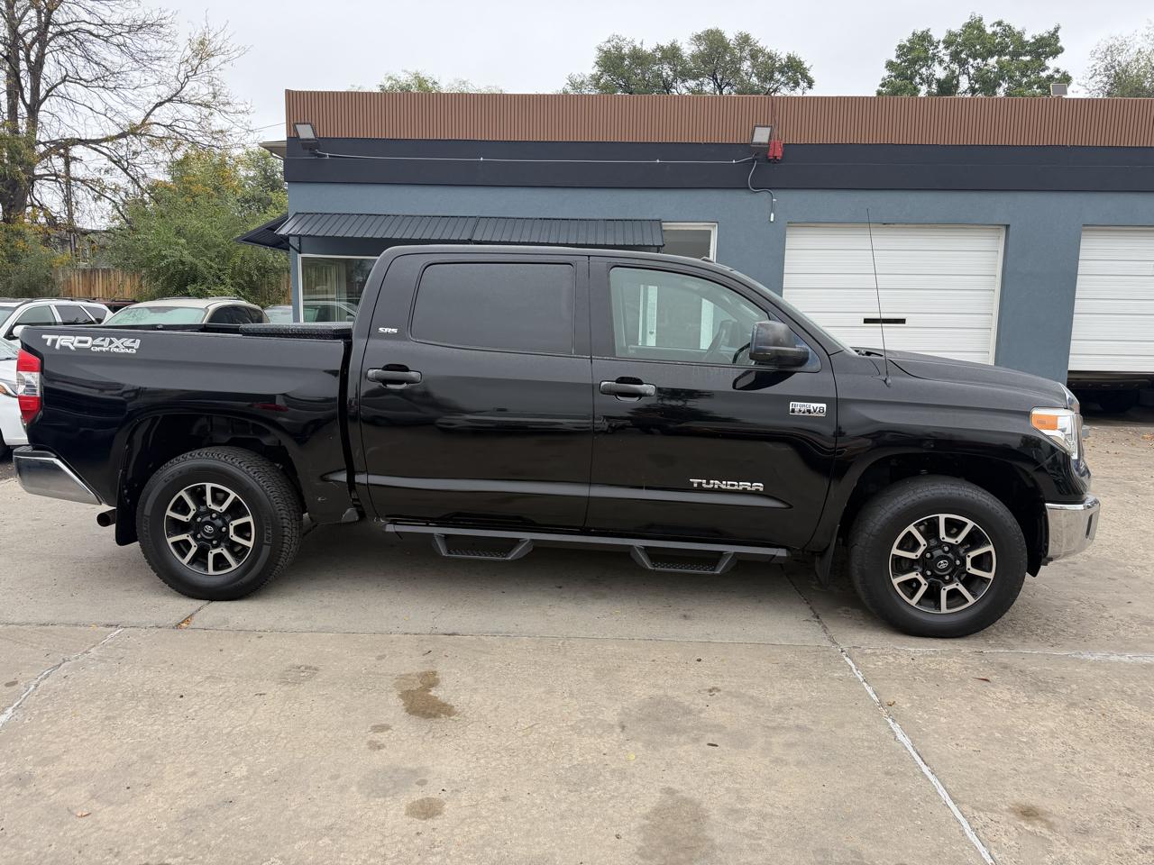 Toyota Tundra SR5 5.7L V8 FFV CrewMax 4WD 2014