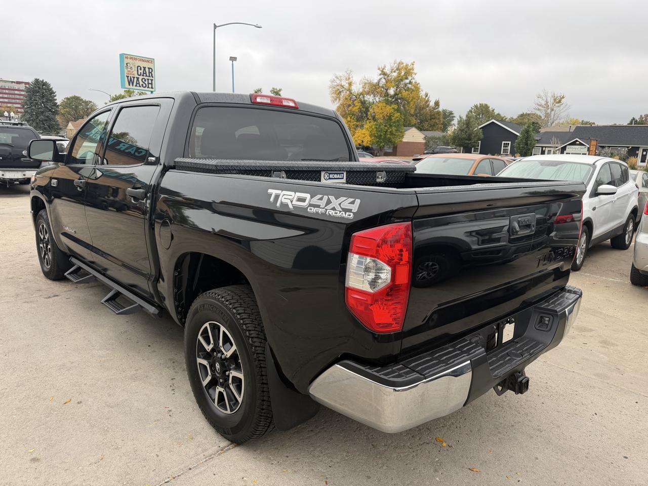 Toyota Tundra SR5 5.7L V8 FFV CrewMax 4WD 2014