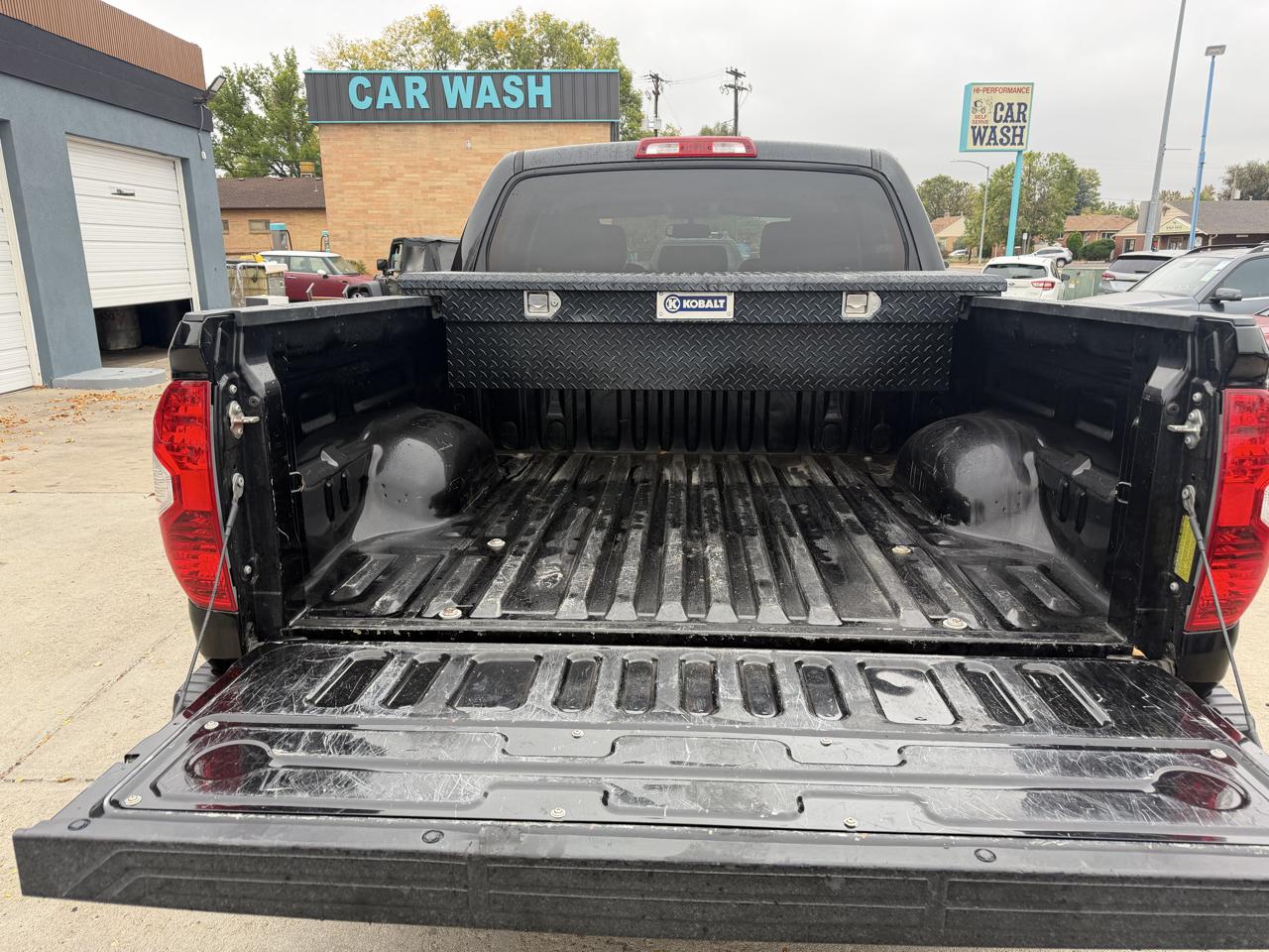Toyota Tundra SR5 5.7L V8 FFV CrewMax 4WD 2014