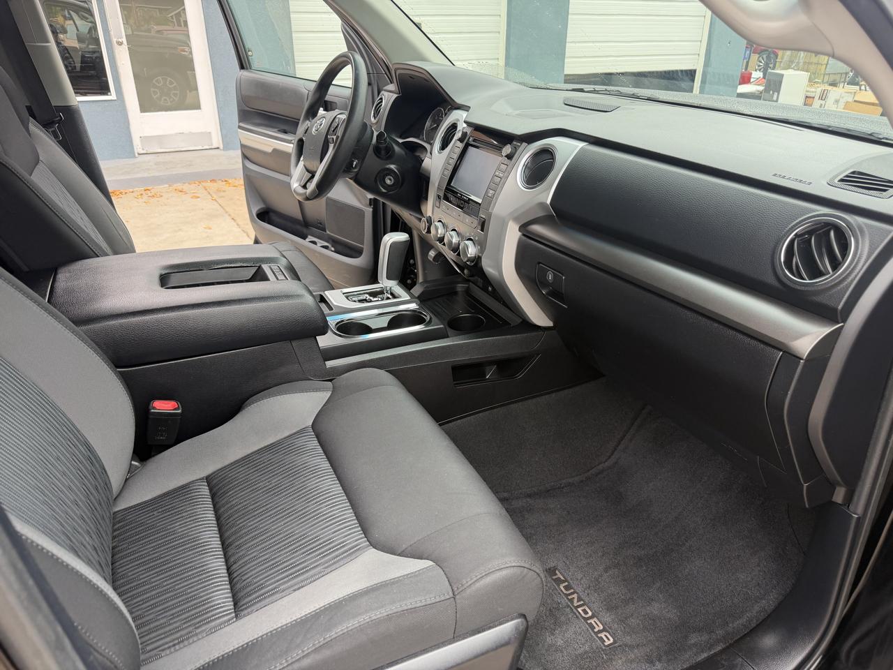 Toyota Tundra SR5 5.7L V8 FFV CrewMax 4WD 2014
