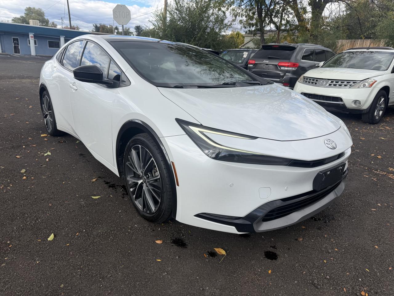 Toyota Prius XLE 2024