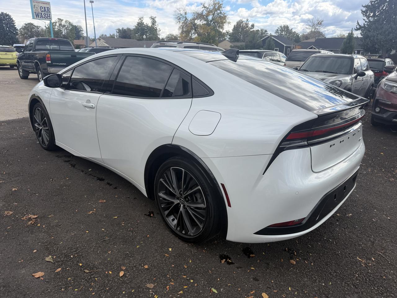 Toyota Prius XLE 2024