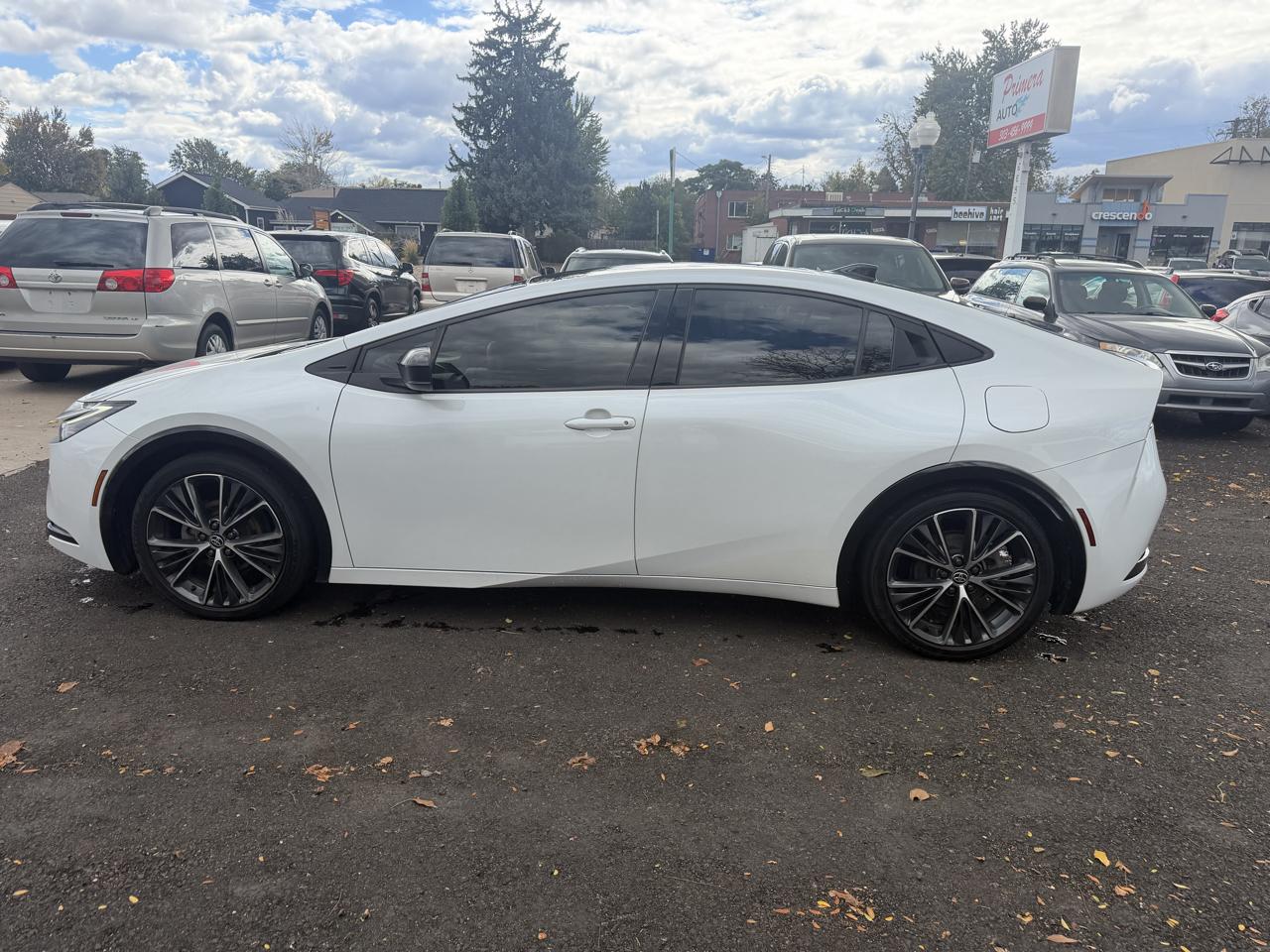 Toyota Prius XLE 2024