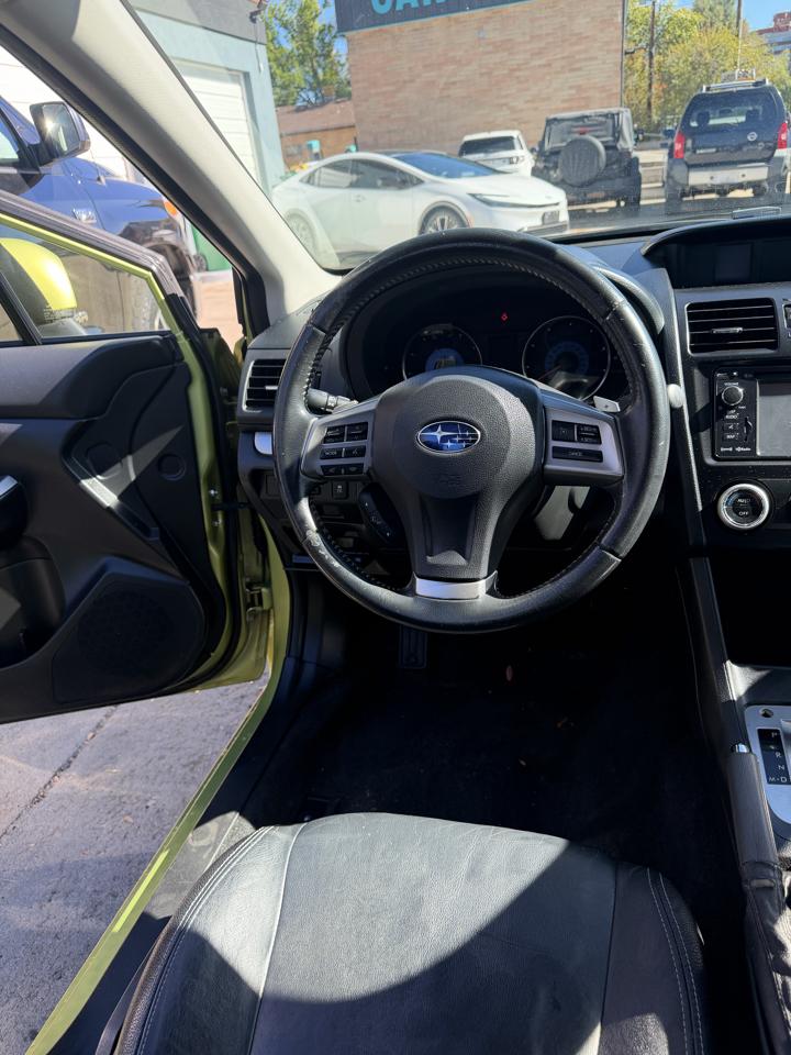 Subaru XV Crosstrek Hybrid 2.0i Touring 2014