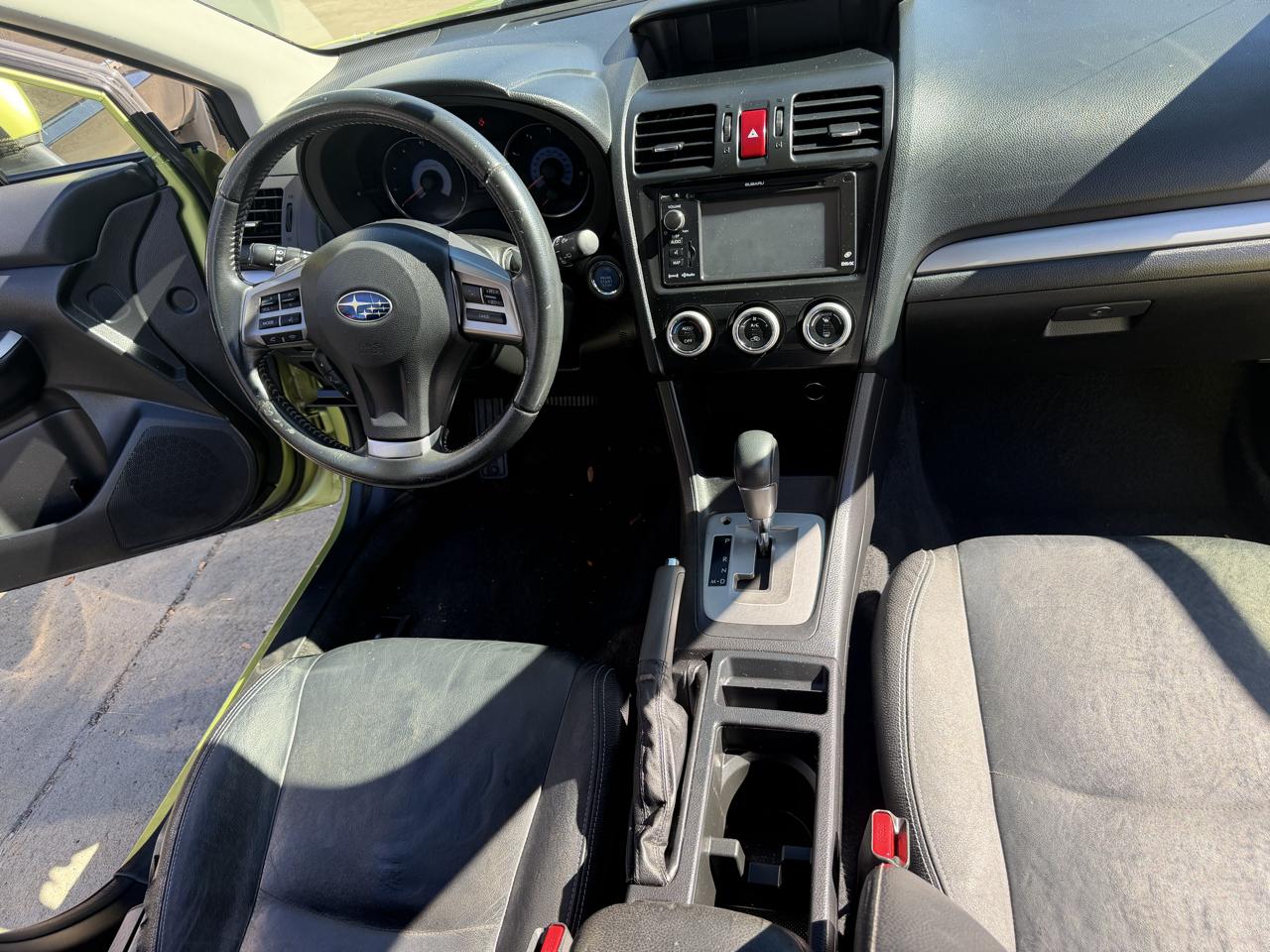 Subaru XV Crosstrek Hybrid 2.0i Touring 2014