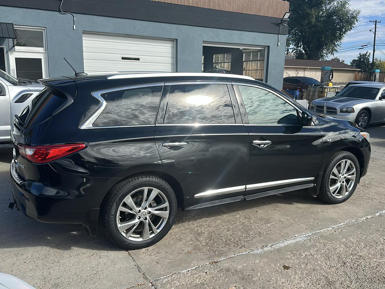 Infiniti QX60 Base AWD 2014