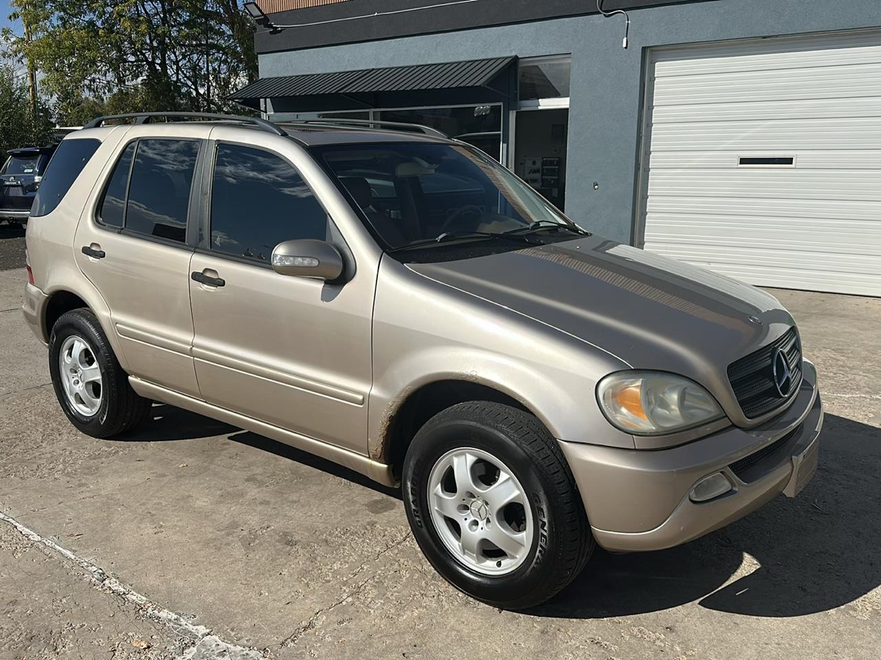 Mercedes-Benz M-Class ML350 2004
