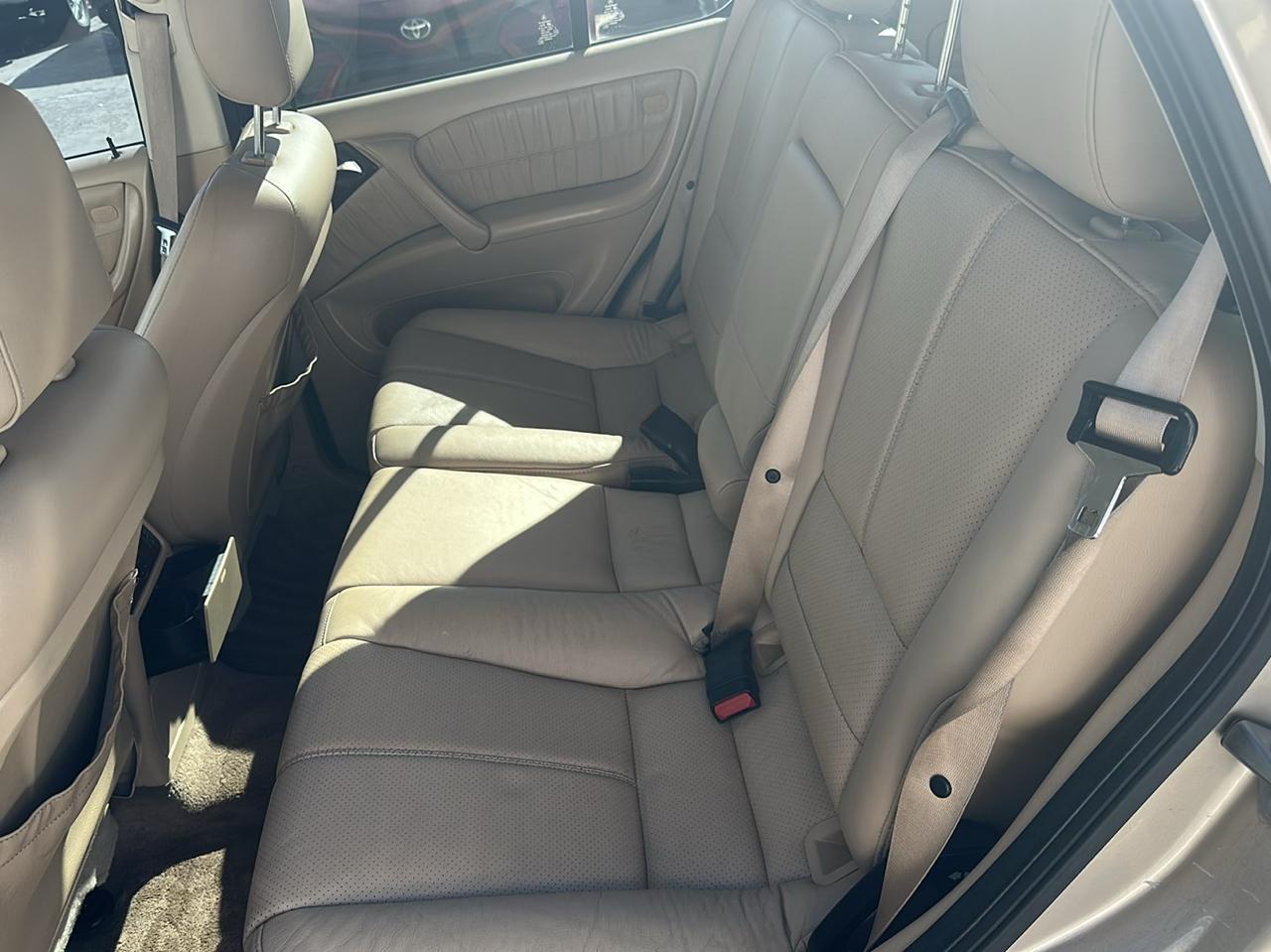Mercedes-Benz M-Class ML350 2004