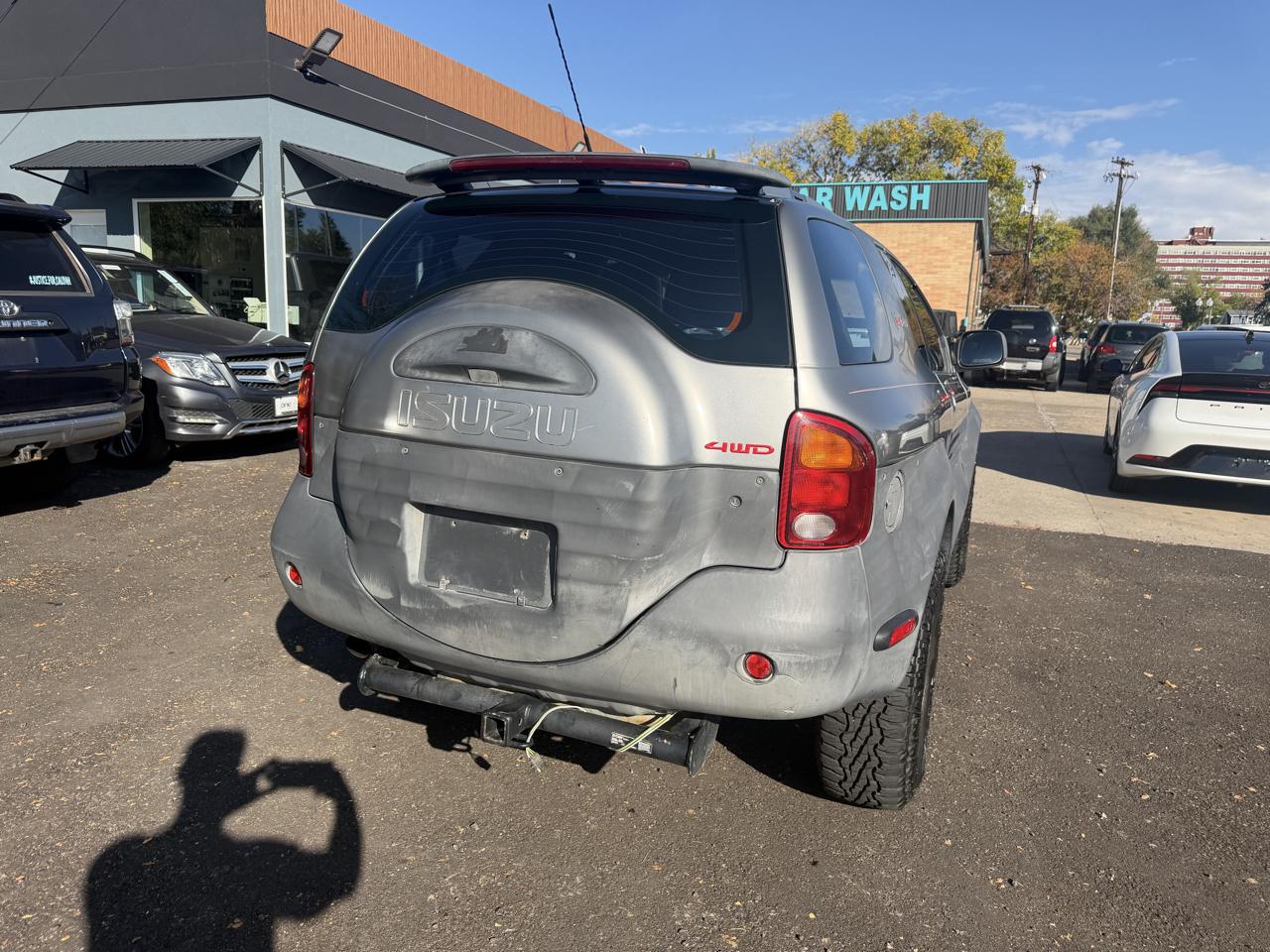 Isuzu VehiCROSS 2dr 4WD 2001