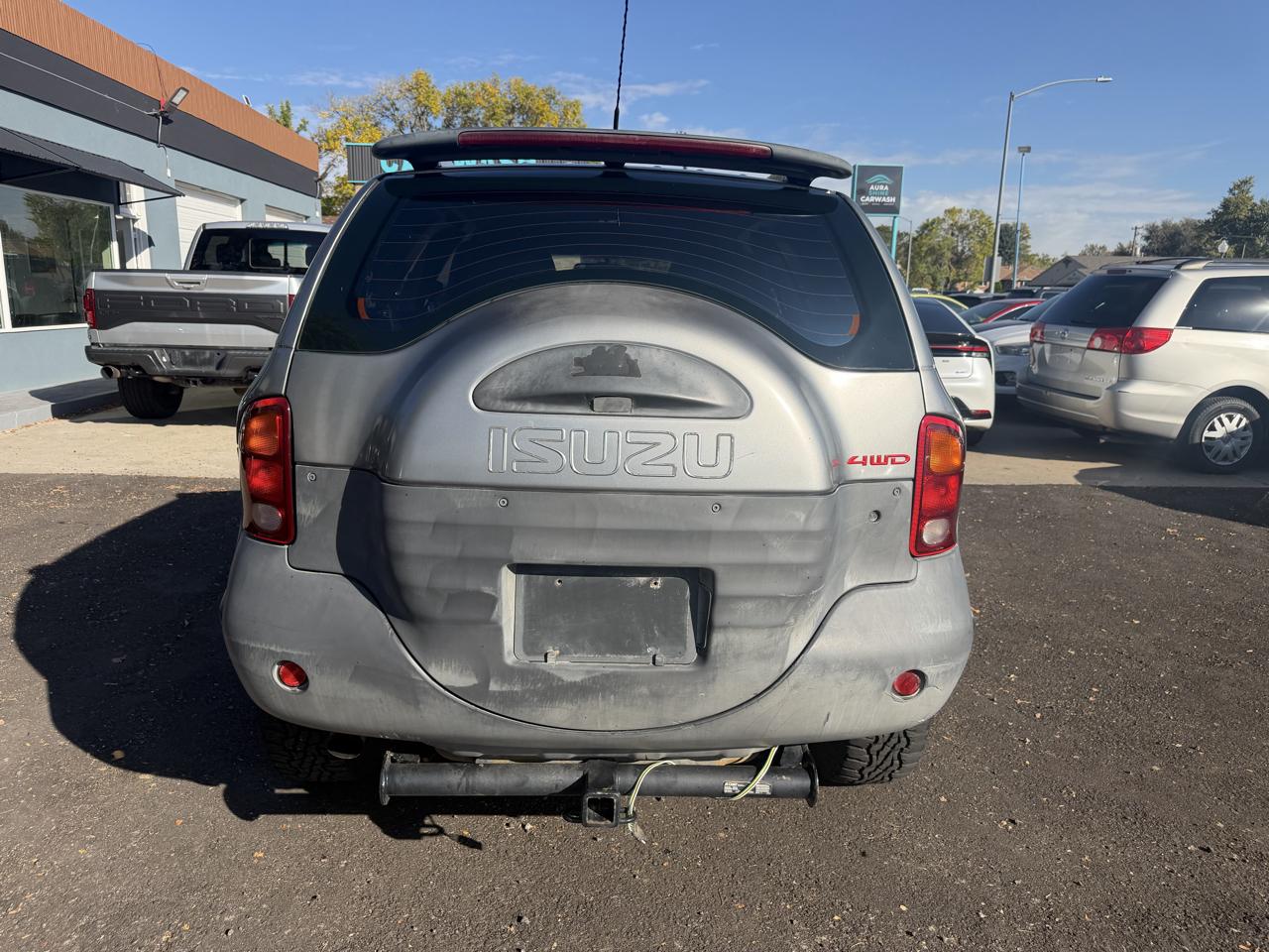 Isuzu VehiCROSS 2dr 4WD 2001