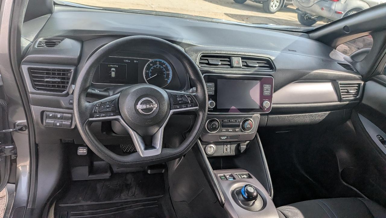 Nissan Leaf S 2025