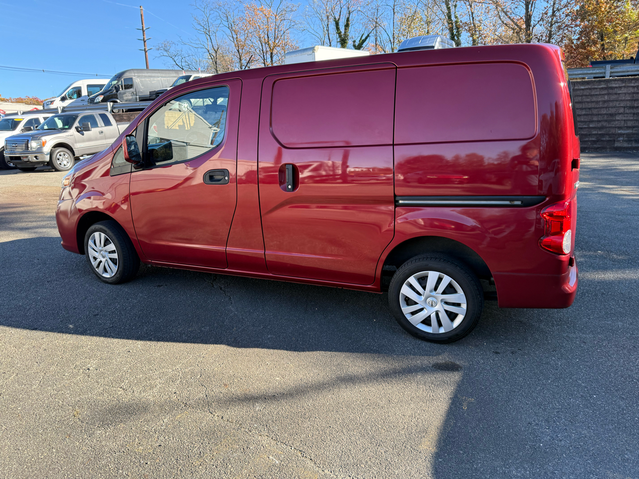 Nissan NV 200 SV Cargo Van 2019