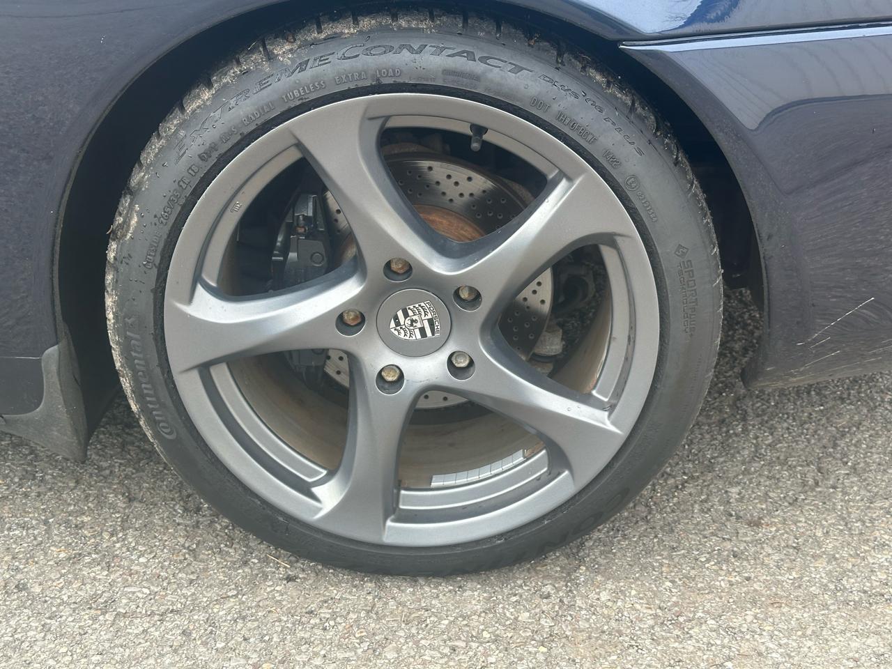 Porsche 911 Carrera Cabriolet 2003