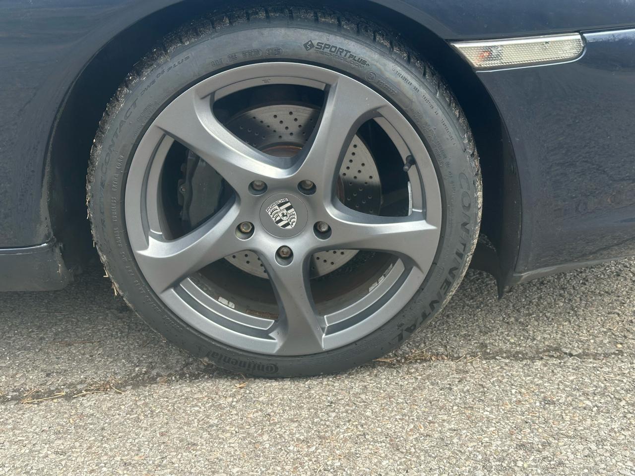 Porsche 911 Carrera Cabriolet 2003