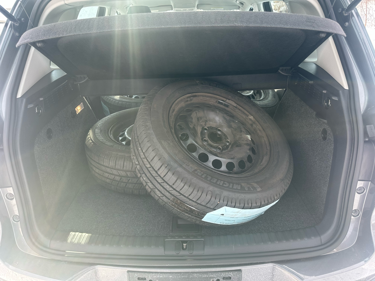 Volkswagen Tiguan S 2013