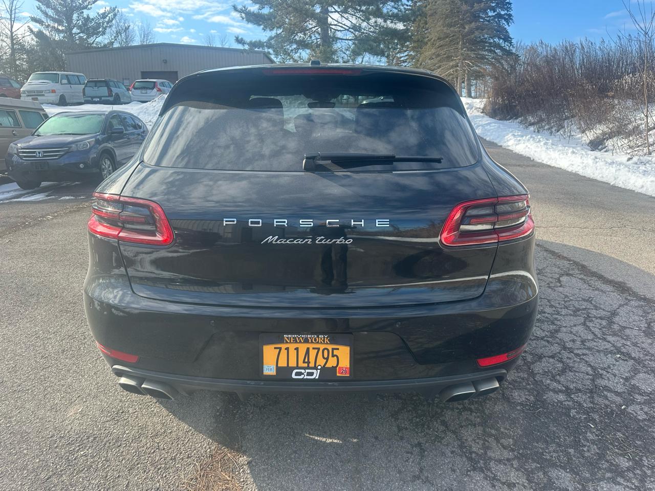 Porsche Macan Turbo 2015