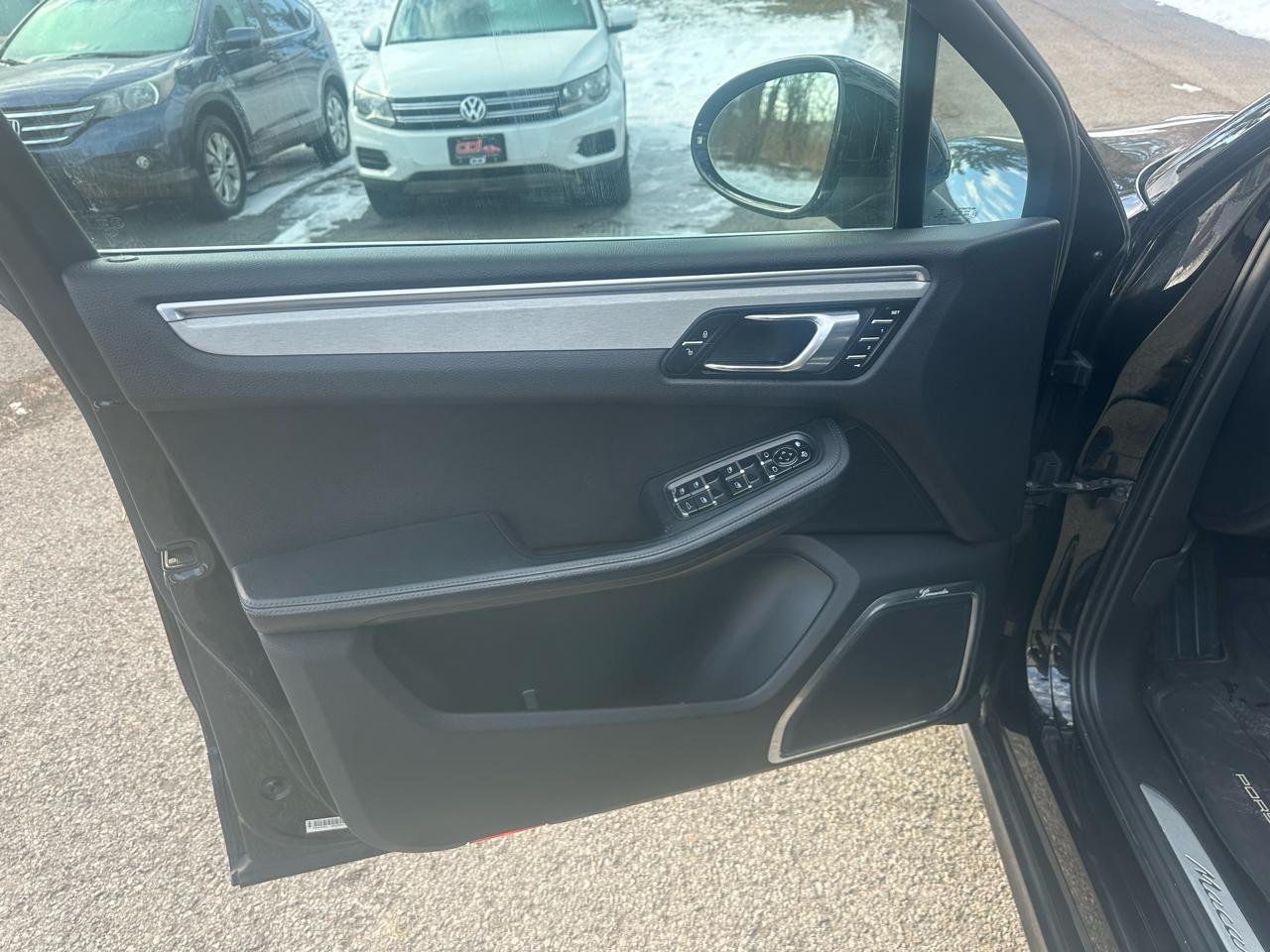 Porsche Macan Turbo 2015