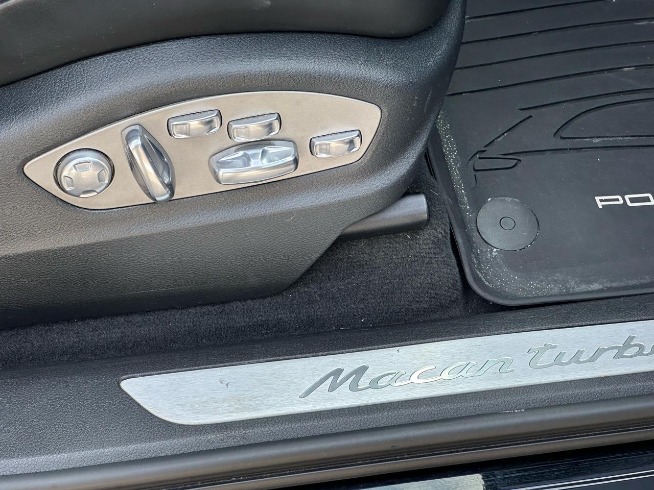 Porsche Macan Turbo 2015