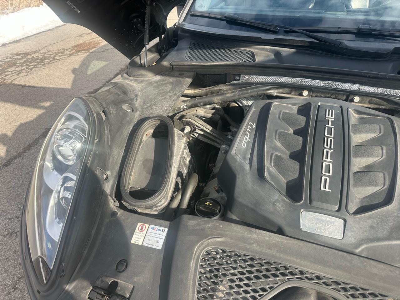 Porsche Macan Turbo 2015