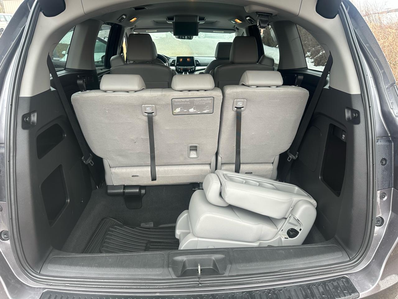 Honda Odyssey EX w/ Leather DVD and Navigation 2019