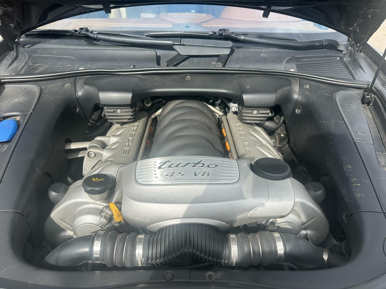 Porsche Cayenne Turbo 2005