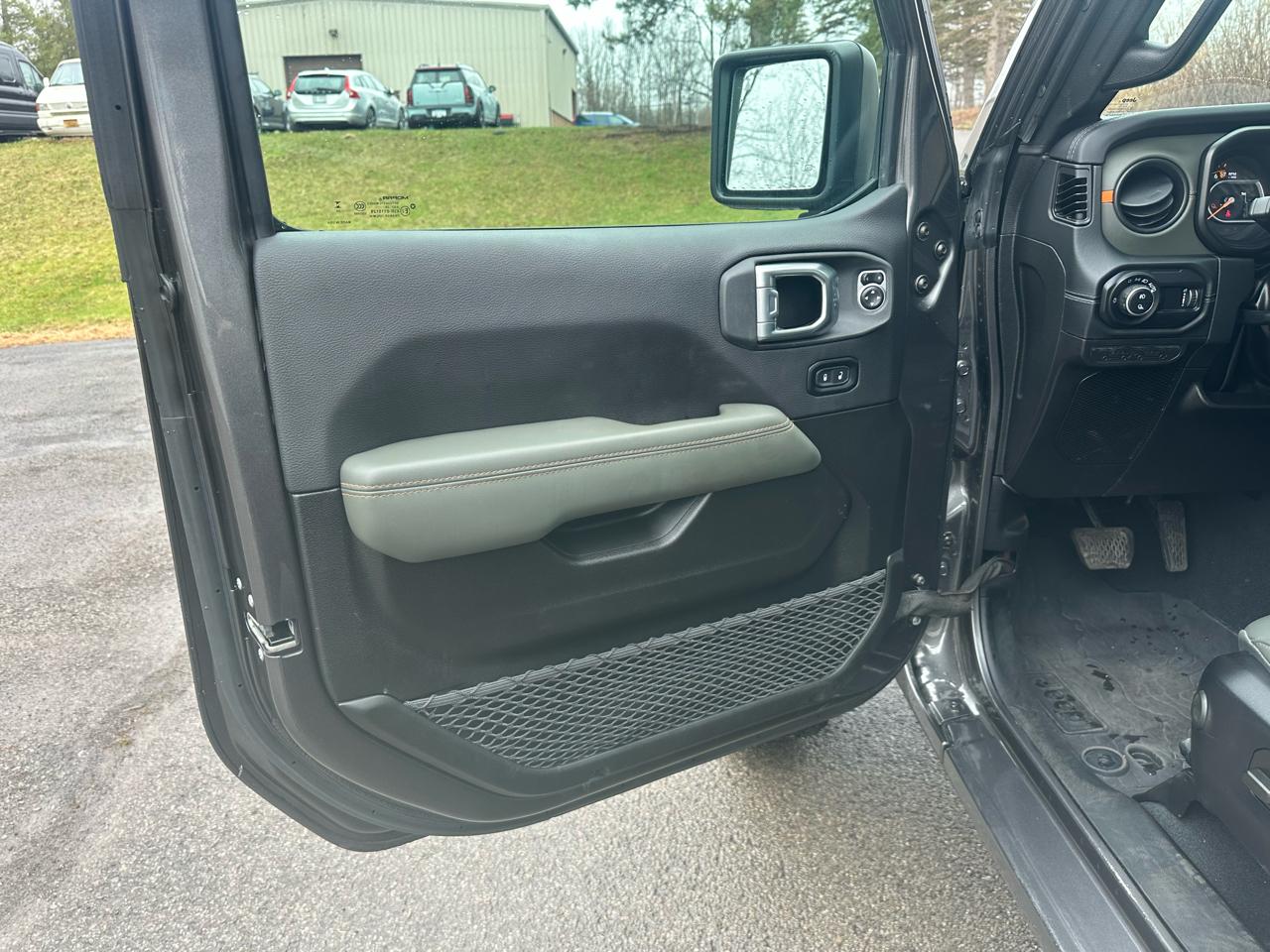 Jeep Gladiator  2024