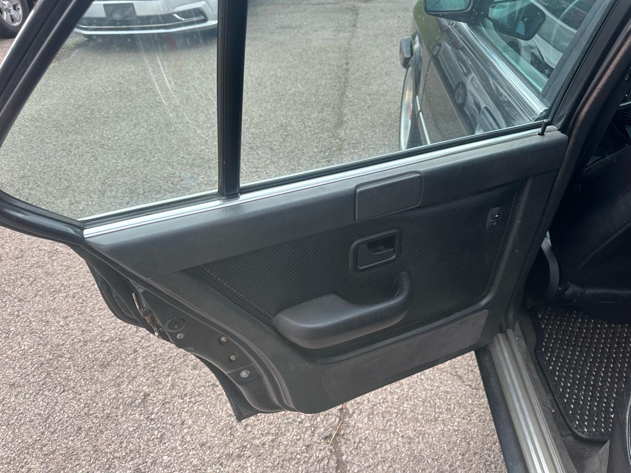 BMW 5-Series 535i 1987