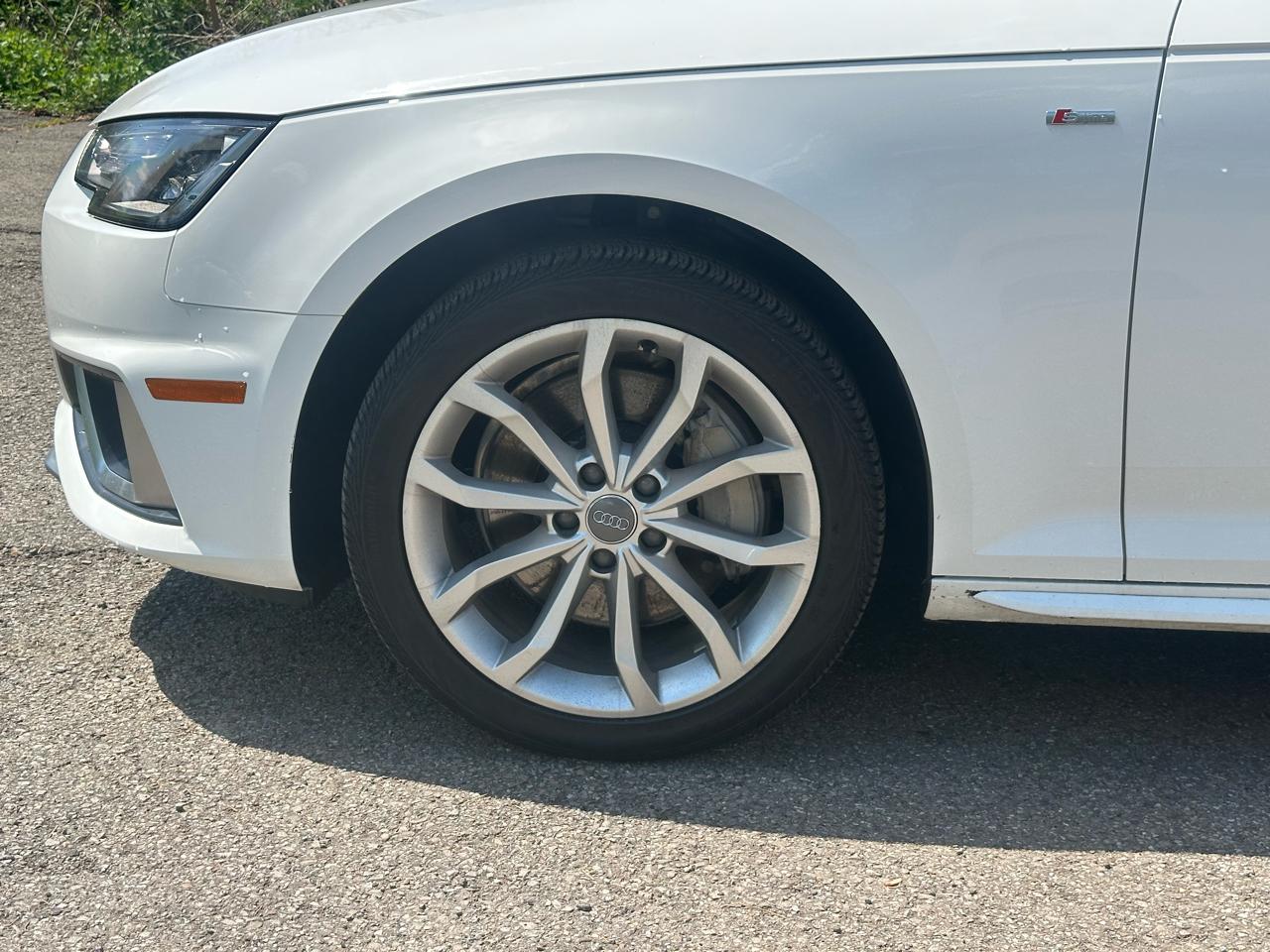 Audi A4 2.0 TFSI Premium quattro 7A 2019