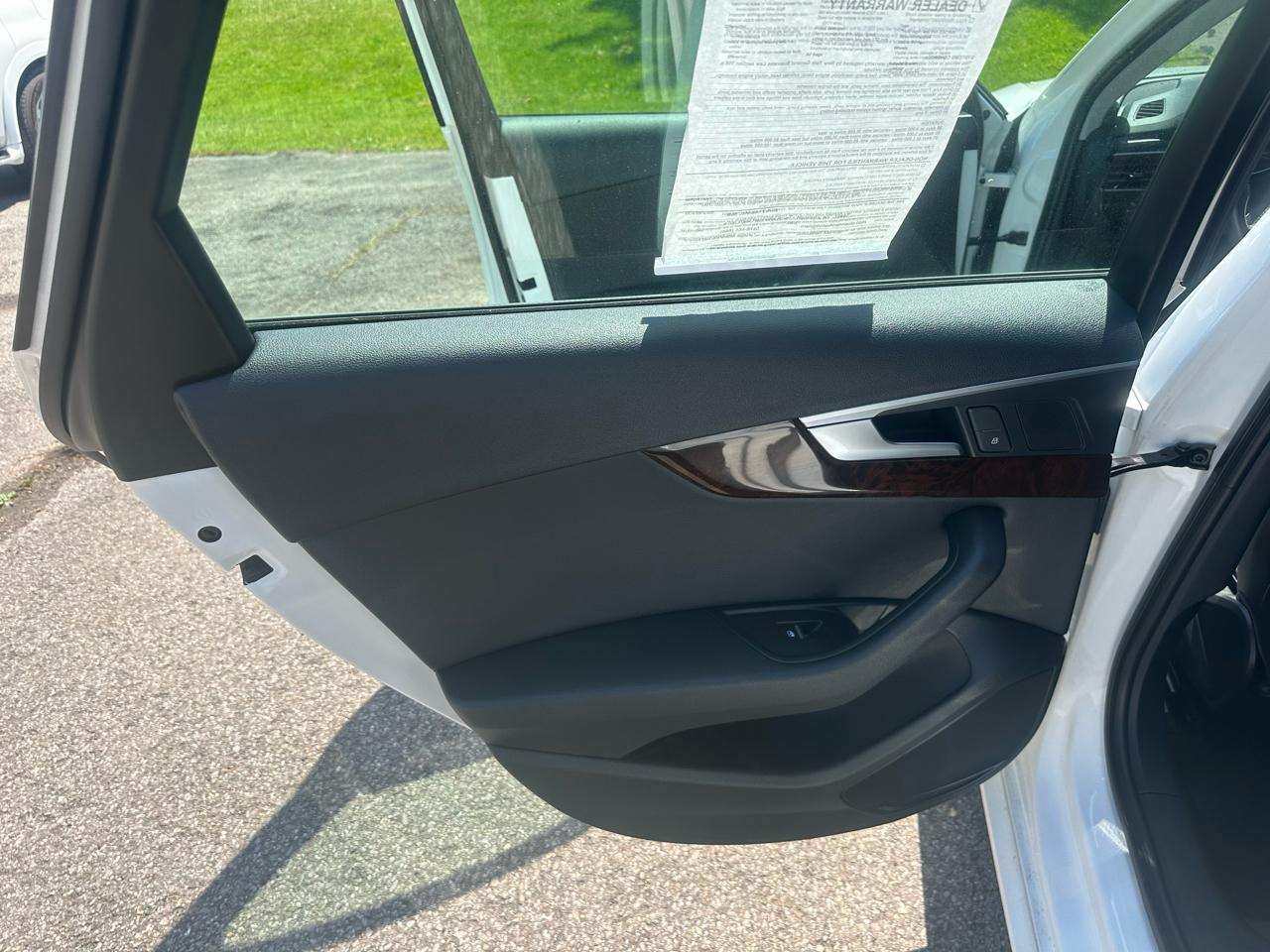 Audi A4 2.0 TFSI Premium quattro 7A 2019