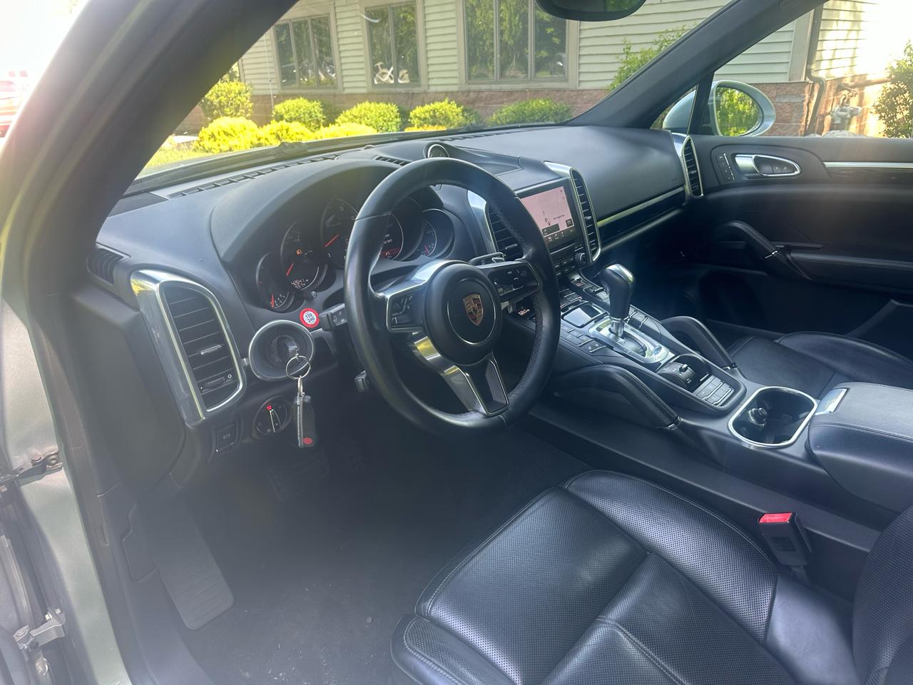 Porsche Cayenne  2018