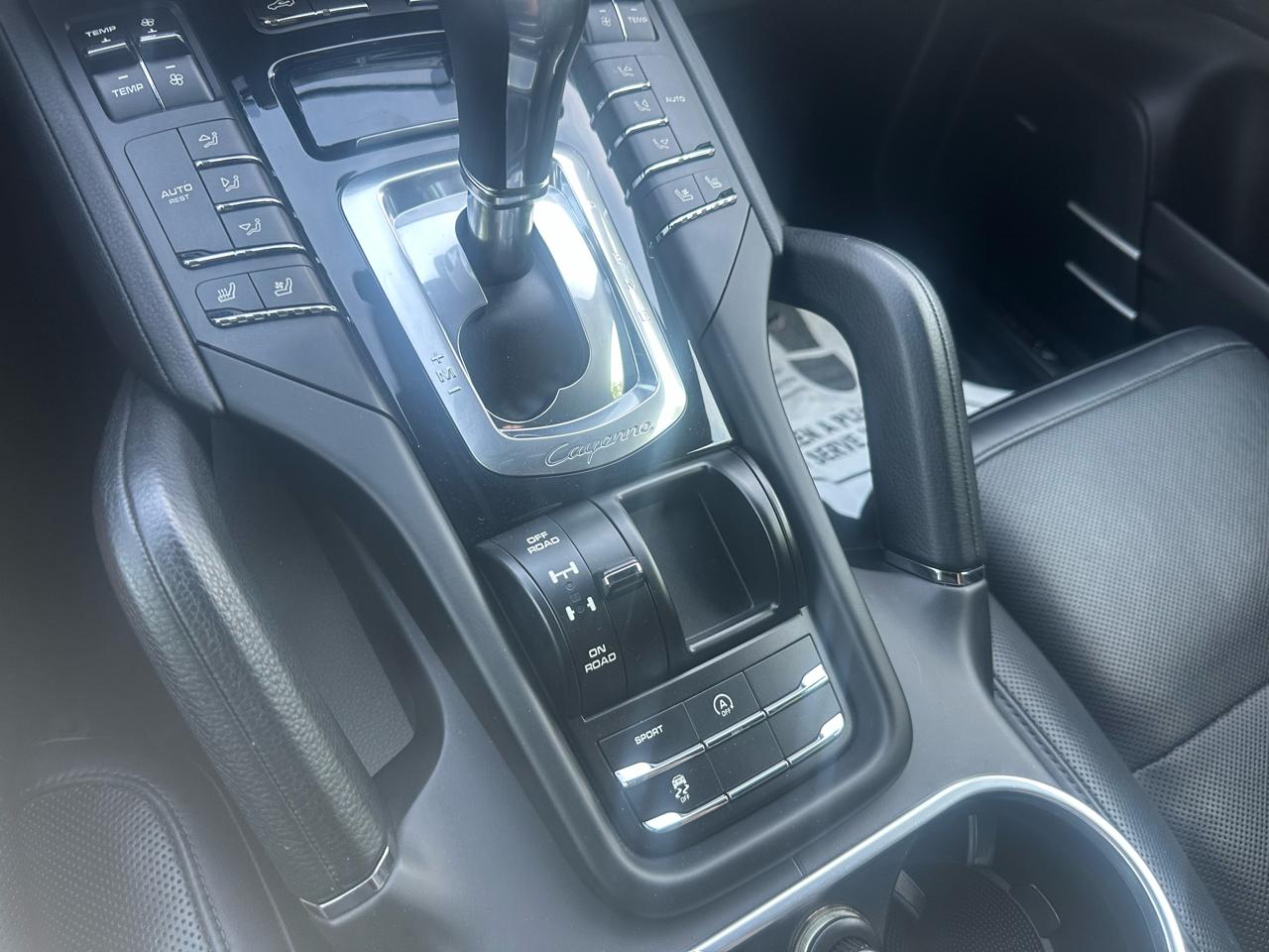 Porsche Cayenne  2018