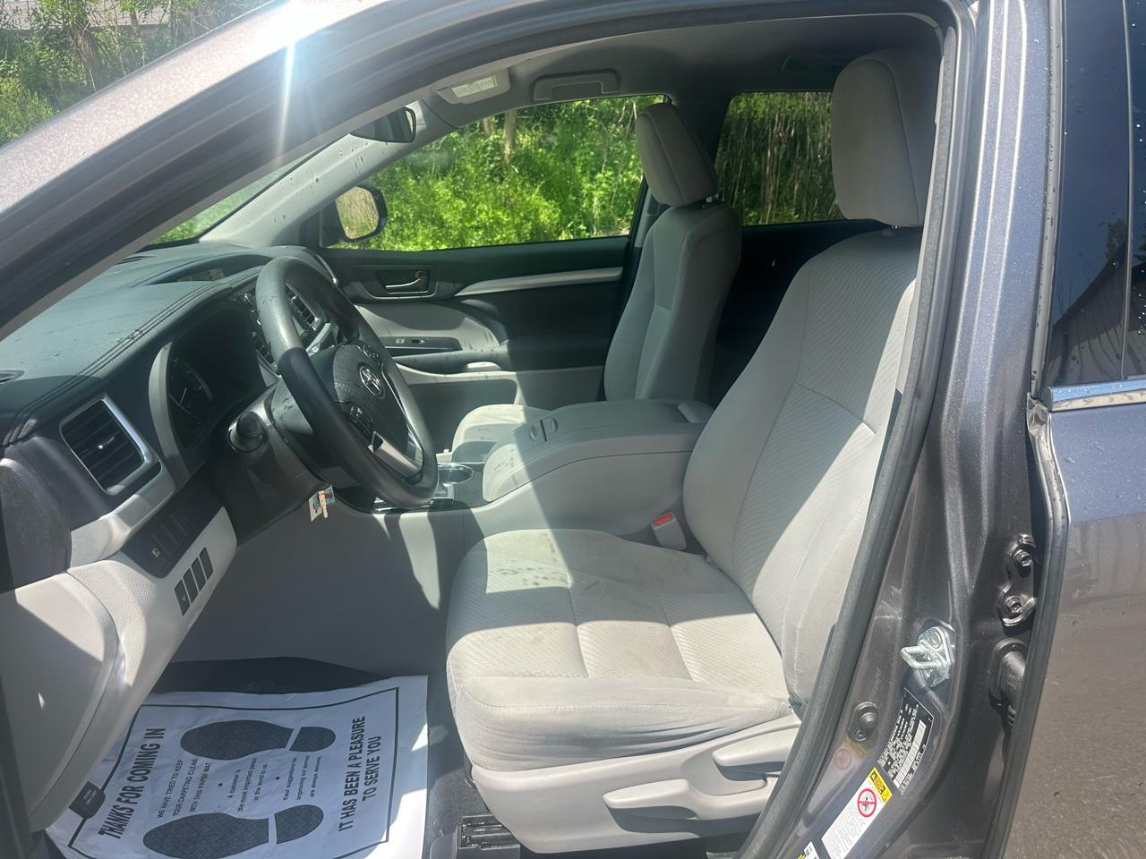 Toyota Highlander LE Plus AWD V6 2017