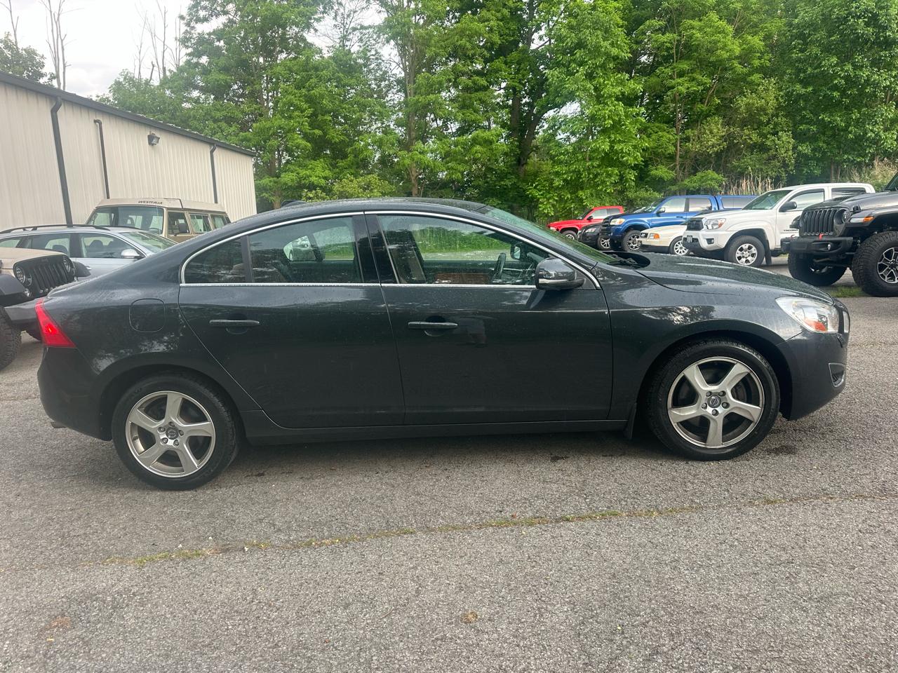 Volvo S60 T5 2012