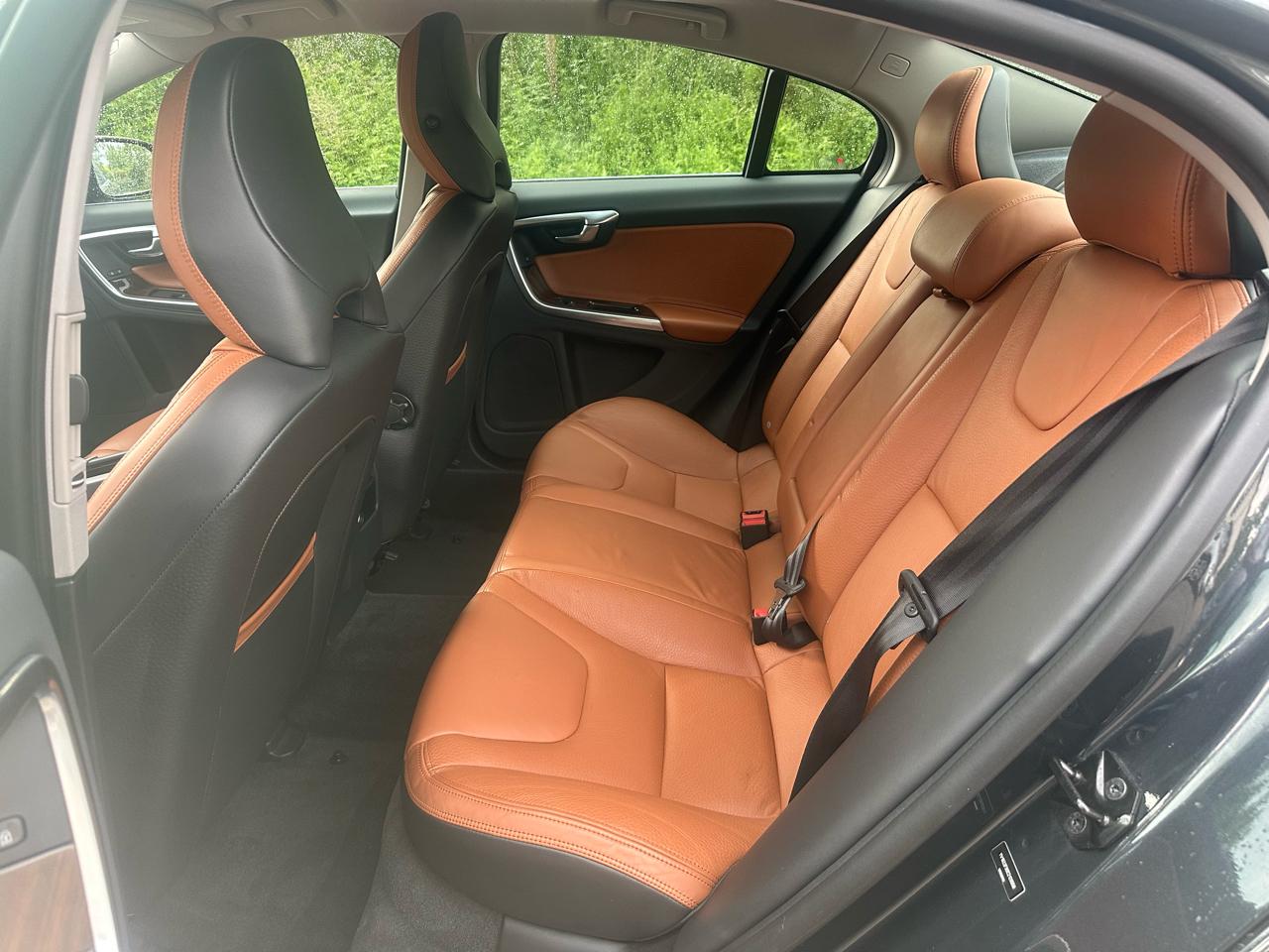 Volvo S60 T5 2012