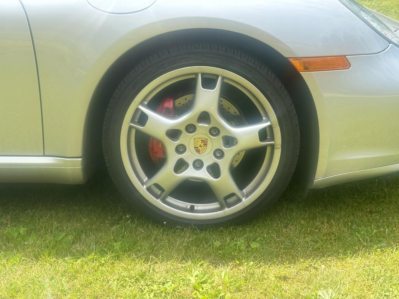 Porsche Cayman S 2008