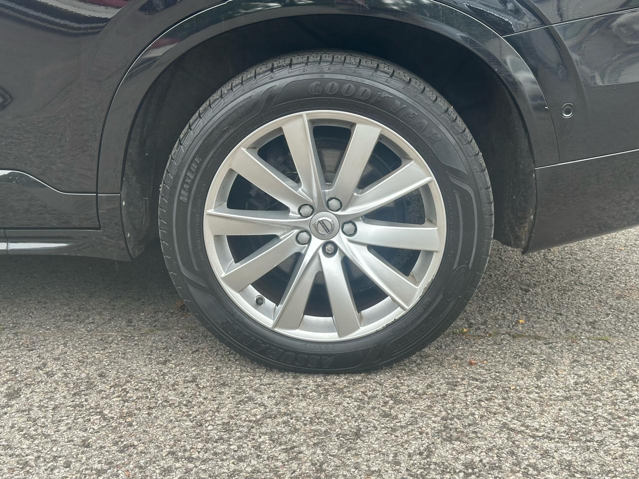 Volvo XC90 T6 Momentum AWD 2018