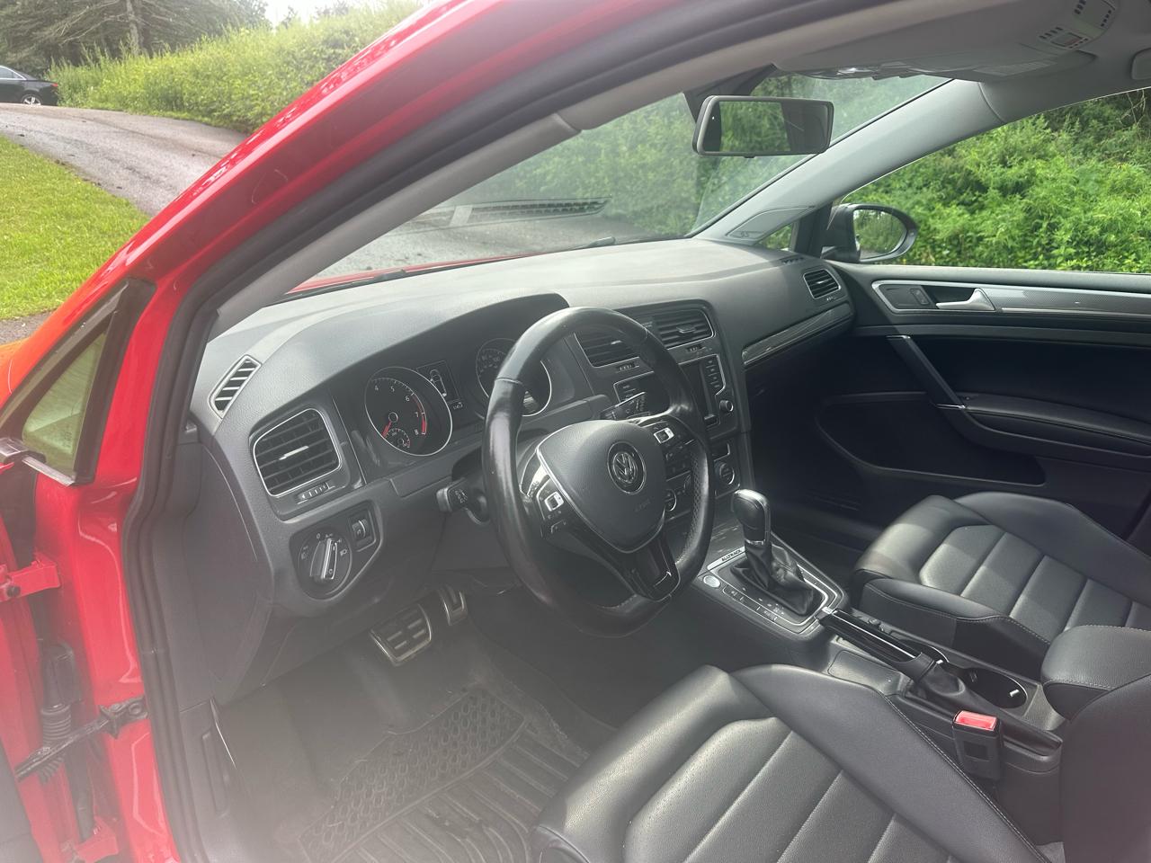 Volkswagen Golf Alltrack TSI SEL 6A 2017
