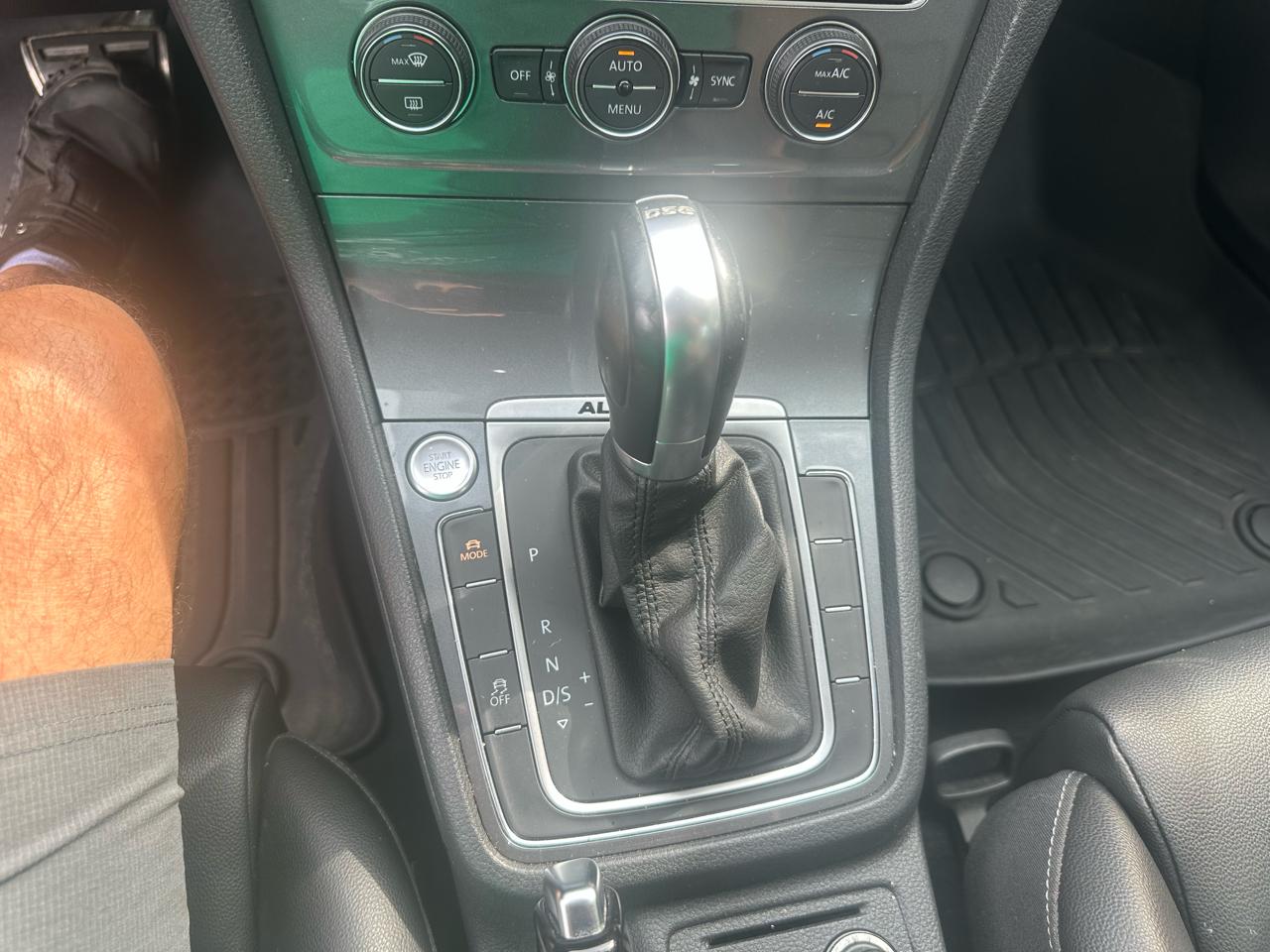 Volkswagen Golf Alltrack TSI SEL 6A 2017