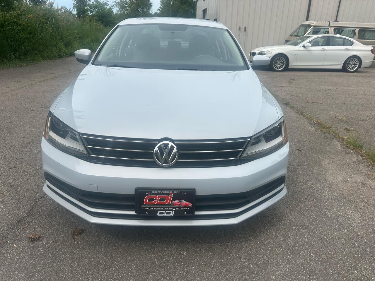 Volkswagen Jetta 1.4T S 6A 2017
