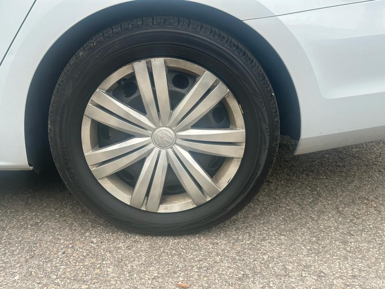 Volkswagen Jetta 1.4T S 6A 2017