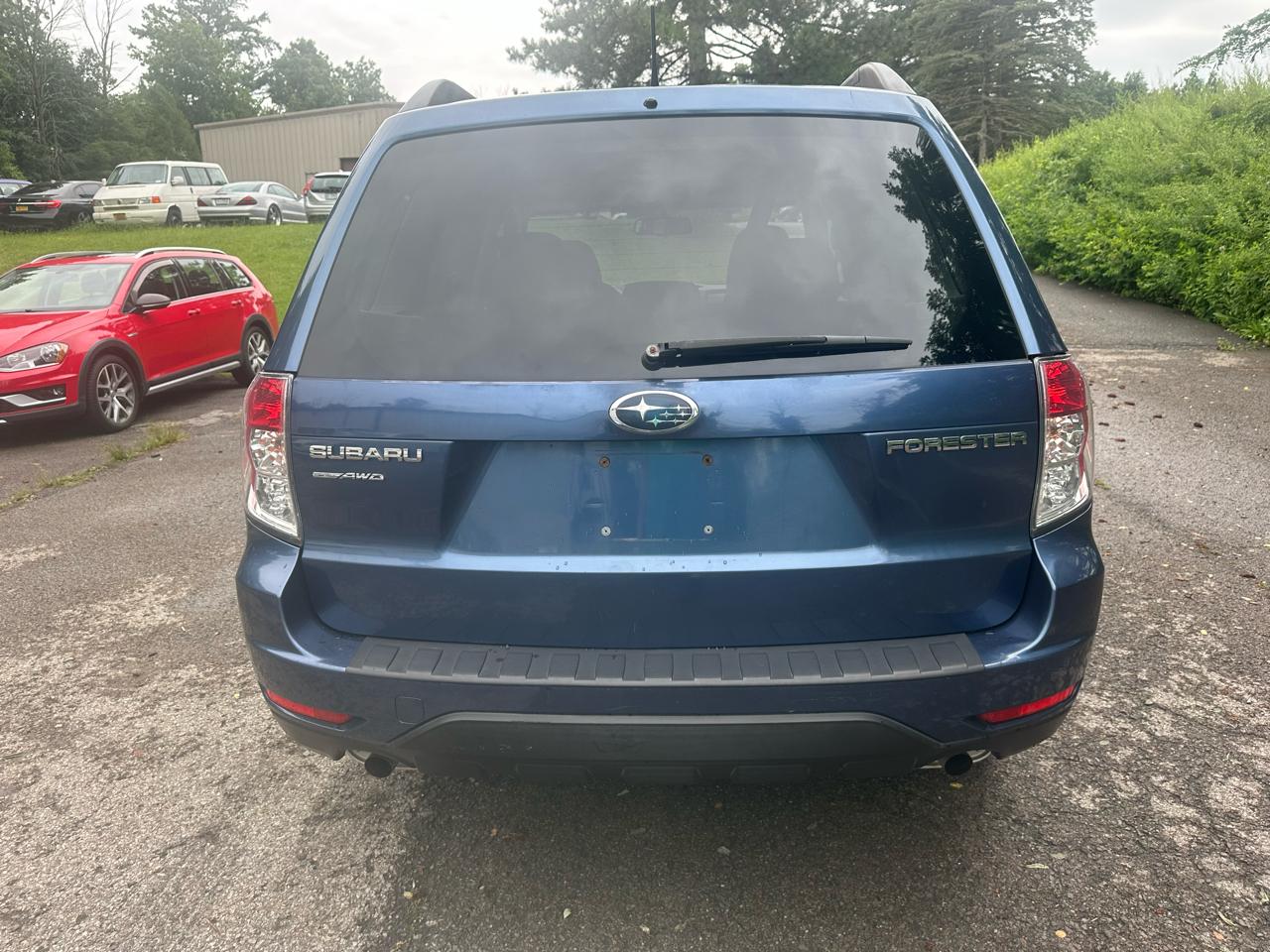 Subaru Forester 2.5X Premium 2012