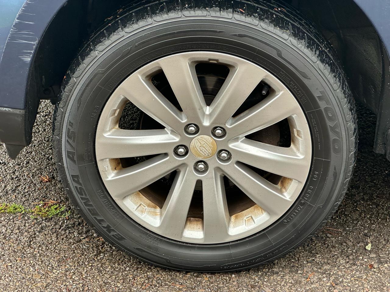 Subaru Forester 2.5X Premium 2012