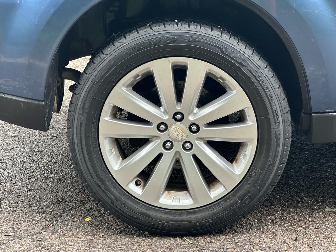 Subaru Forester 2.5X Premium 2012